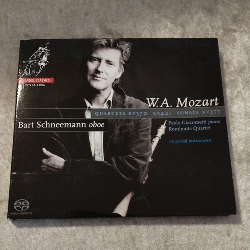 Oboe quartets 370 and von - quartets,